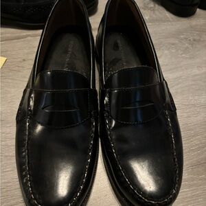 Men’s black dress shoes. Used but Good condition